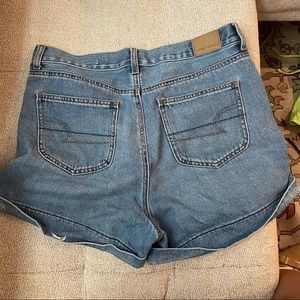 American eagle Mom shorts